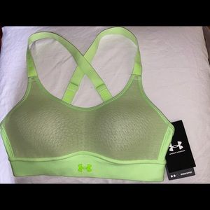 Under Armour Infinity Mid Bra 💚🔥